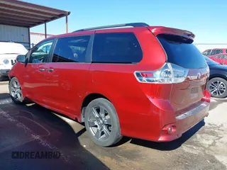 2018 Toyota Sienna SE with VIN 5TDXZ3DC4JS911408, listed as a IAAI auction lot 41393387 with 147,157 mi miles and . Bid and sale history available at DreamBid. Image 3.