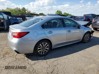 2018 Subaru Legacy z VIN 4S3BNAB67J3005309, wystawiony jako Copart lot #56160585 z przebiegiem 119 920 mil mil oraz Szkoda całkowita • Salvage title. Historia ofert i sprzedaży dostępna na DreamBid. Obrazek 3.