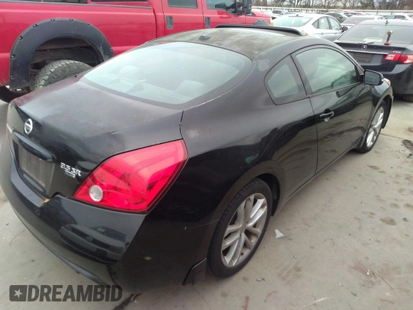 2012 Nissan Altima 3.5 SR with VIN 1N4BL2EP3CC149982, listed as a IAAI auction lot 41387129 with 129,954 mi miles. Bid and sale history available at carsss.com. Image 4.
