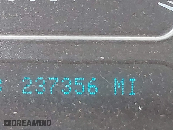 2007 GMC Envoy Denali with VIN 1GKES63M472162363, listed as a IAAI auction lot 41247540 with 237,356 mi miles. Bid and sale history available at carsss.com. Image 15.