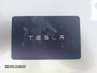 2023 Tesla Model 3 z VIN 5YJ3E1EA9PF639141, wystawiony jako IAAI lot #42167773 z przebiegiem 57 459 mil mil oraz . Historia ofert i sprzedaży dostępna na DreamBid. Obrazek 11.