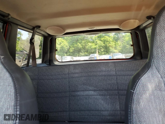 2000 Jeep Cherokee с VIN 1J4FF48S6YL129175, выставлен на аукционе Copart как лот 62481615 с пробегом Не указан миль и Списание • Salvage title. История ставок и продаж доступна на DreamBid. Изображение 10.