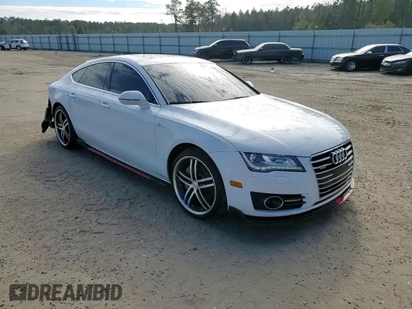 2014 Audi A7 Premium Plus z VIN WAUWGAFC5EN041843, wystawiony jako Copart lot #86066314 z przebiegiem 102 650 mil mil oraz Tytuł czysty. Historia ofert i sprzedaży dostępna na DreamBid. Obrazek 13.