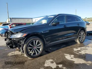 2018 Jaguar F-Pace 25t Prestige z VIN SADCK2FX7JA262086, wystawiony jako Copart lot #56624585 z przebiegiem 76 945 mil mil oraz Szkoda całkowita • Salvage title. Historia ofert i sprzedaży dostępna na DreamBid. Obrazek 1.