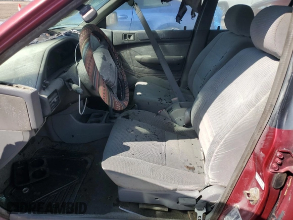 1995 Ford Escort z VIN 1FASP15J1SW344941, wystawiony jako Copart lot #73689754 z przebiegiem Nie podano mil oraz Nie do naprawy. Historia ofert i sprzedaży dostępna na DreamBid. Obrazek 7.