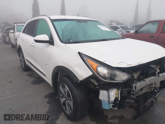 2019 Kia Niro LX with VIN KNDCB3LC3K5317579, listed as a IAAI auction lot 41670409 with 56,143 mi miles. Bid and sale history available at carsss.com. Image 13.