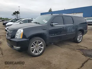 2013 Cadillac Escalade ESV Premium z VIN 1GYS4JEF1DR183646, wystawiony jako Copart lot #58750675 z przebiegiem Nie podano mil oraz Czysty tytuł • Clean title. Historia ofert i sprzedaży dostępna na DreamBid. Obrazek 1.