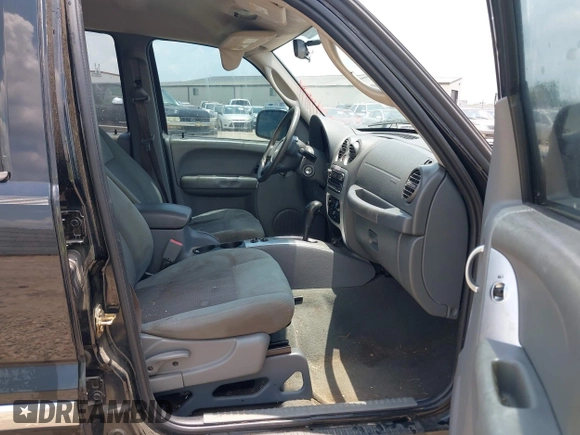 2007 Jeep Liberty Limited with VIN 1J4GK58K27W517443, listed as a IAAI auction lot 42586618 with 197,144 mi miles and . Bid and sale history available at DreamBid. Image 5.