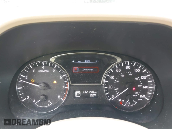 2013 Nissan Pathfinder SV with VIN 5N1AR2MM2DC616205, listed as a IAAI auction lot 42018693 with 132,148 mi miles. Bid and sale history available at carsss.com. Image 7.