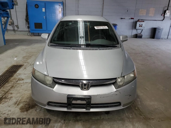2008 Honda Civic LX z VIN 1HGFA16568L002587, wystawiony jako Copart lot #60371515 z przebiegiem 192 191 mil mil oraz Czysty tytuł • Clean title. Historia ofert i sprzedaży dostępna na DreamBid. Obrazek 5.