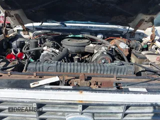 1985 Ford F-250 with VIN 1FTHX2517FKB47375, listed as a IAAI auction lot 41735885 with 89,018 mi miles. Bid and sale history available at carsss.com. Image 10.
