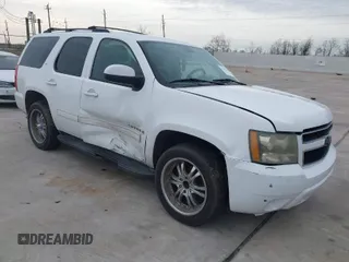 2009 Chevrolet Tahoe 2LT z VIN 1GNEC23329R233750, wystawiony jako IAAI lot #41313229 z przebiegiem 262 545 mil mil oraz . Historia ofert i sprzedaży dostępna na DreamBid. Obrazek 1.