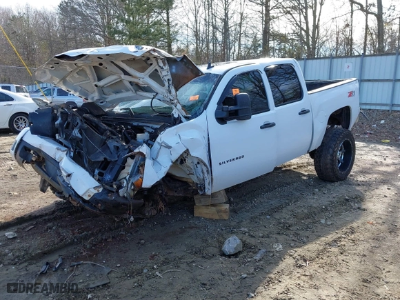 2007 Chevrolet Silverado 1500 LTZ with VIN 2GCEK13M871516626, listed as a IAAI auction lot 41317390 with 1 mi miles. Bid and sale history available at carsss.com. Image 2.