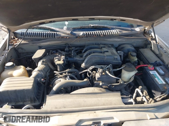 2004 Ford Explorer XLT with VIN 1FMZU63K14ZA72317, listed as a IAAI auction lot 42154290 with 300,192 mi miles and . Bid and sale history available at DreamBid. Image 10.
