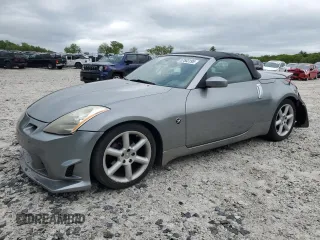 2005 Nissan 350Z Touring z VIN JN1AZ36A45M754002, wystawiony jako Copart lot #57503195 z przebiegiem 119 217 mil mil oraz Czysty tytuł • Clean title. Historia ofert i sprzedaży dostępna na DreamBid. Obrazek 1.