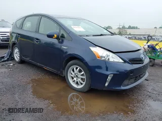 2012 Toyota Prius Two z VIN JTDZN3EU4C3186165, wystawiony jako IAAI lot #42253222 z przebiegiem 440 260 mil mil oraz . Historia ofert i sprzedaży dostępna na DreamBid. Obrazek 1.