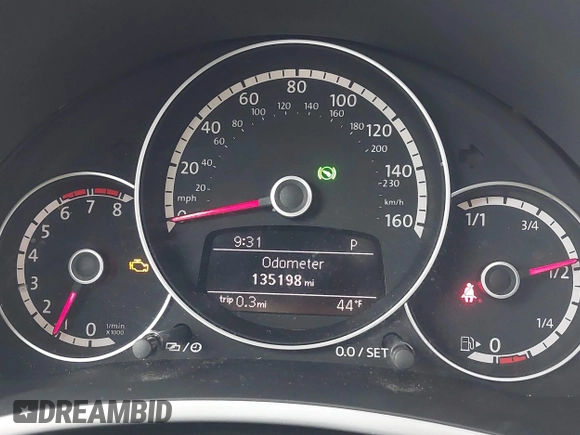 2013 Volkswagen Beetle 2.5L with VIN 3VWJP7AT8DM679548, listed as a IAAI auction lot 41459613 with 135,198 mi miles and . Bid and sale history available at DreamBid. Image 7.