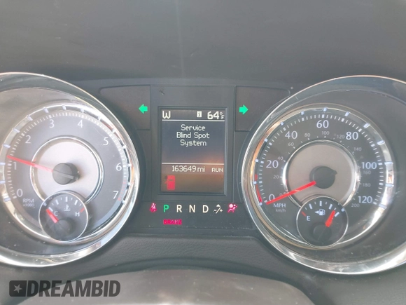 2015 Chrysler Town & Country Limited Platinum with VIN 2C4RC1GGXFR619209, listed as a IAAI auction lot 40366234 with 163,649 mi miles. Bid and sale history available at carsss.com. Image 7.