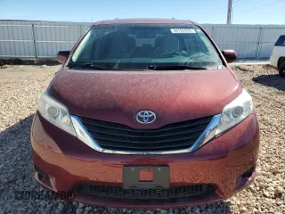 2014 Toyota Sienna LE with VIN 5TDJK3DC5ES075494, listed as a Copart auction lot 50102035 with 151,375 mi miles and Salvage Title. Bid and sale history available at DreamBid. Image 5.