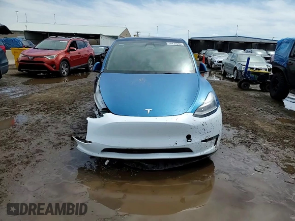 2021 Tesla Model Y Long Range z VIN 5YJYGDEE6MF239571, wystawiony jako Copart lot #56433595 z przebiegiem 58 471 mil mil oraz Szkoda całkowita • Salvage title. Historia ofert i sprzedaży dostępna na DreamBid. Obrazek 15.