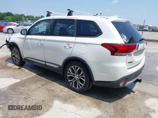 2018 Mitsubishi Outlander ES with VIN JA4AZ3A33JZ009318, listed as a IAAI auction lot 41007583 with 81,507 mi miles and . Bid and sale history available at DreamBid. Image 3.
