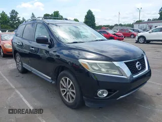 2013 Nissan Pathfinder SL z VIN 5N1AR2MNXDC646867, wystawiony jako IAAI lot #42483972 z przebiegiem 161 125 mil mil oraz . Historia ofert i sprzedaży dostępna na DreamBid. Obrazek 1.