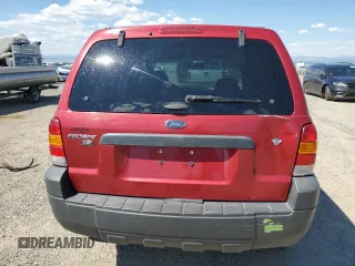 2005 Ford Escape XLT with VIN 1FMYU93115KD92087, listed as a Copart auction lot 61156264 with 193,475 mi miles and Clean Title. Bid and sale history available at carsss.com. Image 6.