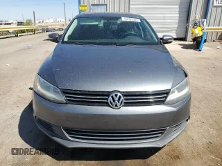 2014 Volkswagen Jetta TDI w/Premium with VIN 3VWLL7AJXEM398033, listed as a Copart auction lot 53503325 with 96,081 mi miles and Salvage title. Bid and sale history available at DreamBid. Image 5.