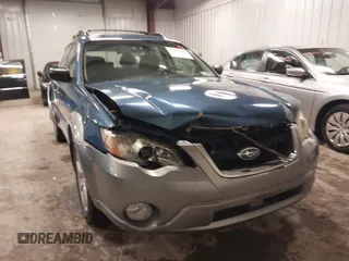 2008 Subaru Outback i z VIN 4S4BP61C586309242, wystawiony jako IAAI lot #42051504 z przebiegiem 90 427 mil mil oraz . Historia ofert i sprzedaży dostępna na DreamBid. Obrazek 6.