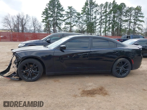 2017 Dodge Charger SXT with VIN 2C3CDXHG4HH643233, listed as a IAAI auction lot 41806195 with 92,318 mi miles and . Bid and sale history available at DreamBid. Image 15.