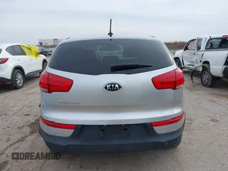 2016 Kia Sportage LX with VIN KNDPB3AC4G7804225, listed as a IAAI auction lot 41576543 with 143,613 mi miles. Bid and sale history available at carsss.com. Image 16.