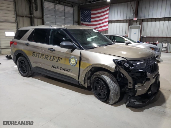 2020 Ford Police Interceptor Utility with VIN 1FM5K8AB2LGC52628, listed as a Copart auction lot 44583605 with 0 mi miles and Salvage Title. Bid and sale history available at carsss.com. Image 4.