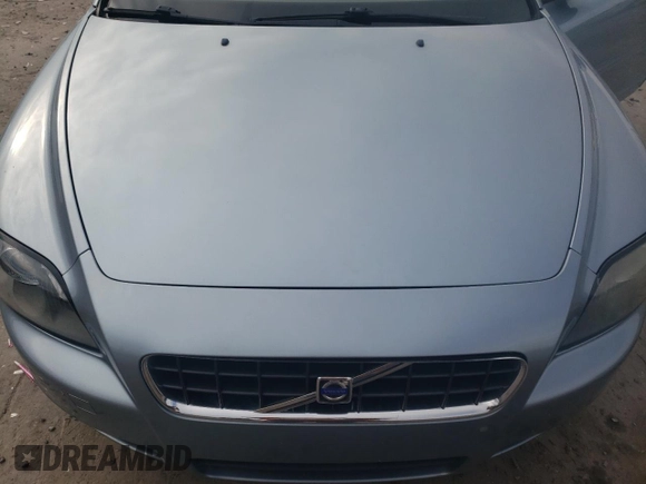 2009 Volvo C70 z VIN YV1MC67219J074564, wystawiony jako Copart lot #85817294 z przebiegiem 129 342 mil mil oraz Nie do naprawy • Non repairable. Historia ofert i sprzedaży dostępna na DreamBid. Obrazek 11.