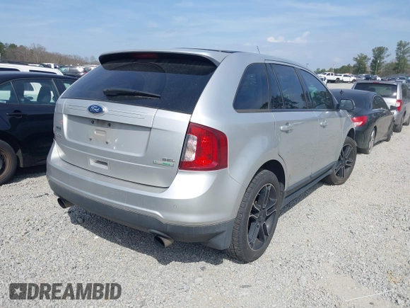 2013 Ford Edge SEL with VIN 2FMDK3J96DBA04984, listed as a IAAI auction lot 41801312 with 261,000 mi miles. Bid and sale history available at carsss.com. Image 4.