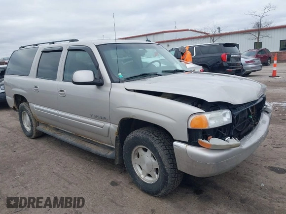 2005 GMC Yukon XL SLT with VIN 3GKEC16Z85G290245, listed as a IAAI auction lot 41709514 with 232,552 mi miles. Bid and sale history available at carsss.com. Image 1.