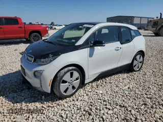 2015 BMW i3 with VIN WBY1Z4C52FV500857, listed as a Copart auction lot 51624085 with 0 mi miles and Clean Title. Bid and sale history available at carsss.com. Image 1.