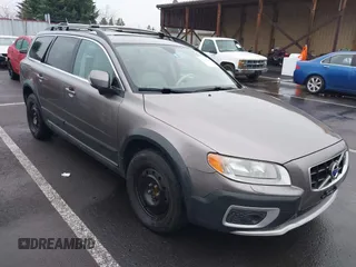 2010 Volvo XC70 3.2L with VIN YV4982BZ6A1084020, listed as a IAAI auction lot 41765947 with 183,855 mi miles and . Bid and sale history available at DreamBid. Image 1.