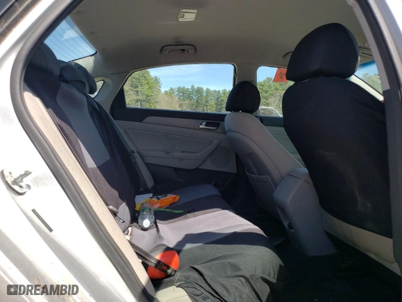 2015 Hyundai Sonata 2.4L SE with VIN 5NPE24AF8FH031535, listed as a Copart auction lot 54438405 with 143,629 mi miles and Clean Title. Bid and sale history available at carsss.com. Image 10.