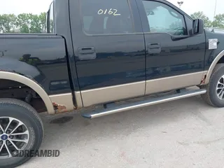 2006 Ford F-150 XLT z VIN 1FTPW14576FB34065, wystawiony jako IAAI lot #42500162 z przebiegiem 212 114 mil mil oraz . Historia ofert i sprzedaży dostępna na DreamBid. Obrazek 6.