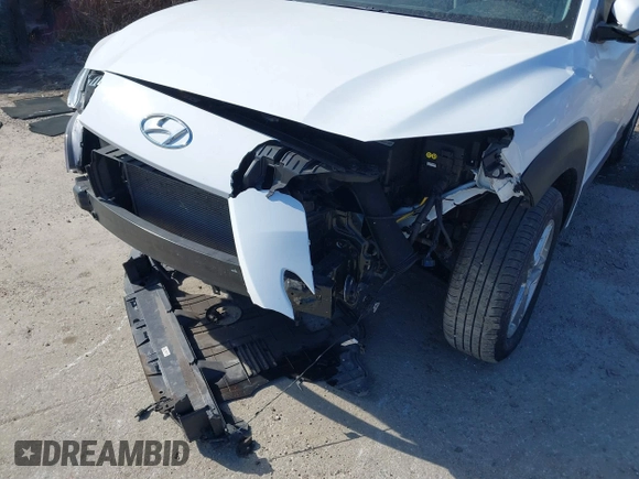 2022 Hyundai Kona SE with VIN KM8K2CAB7NU808474, listed as a IAAI auction lot 41628297 with 31,738 mi miles. Bid and sale history available at carsss.com. Image 6.
