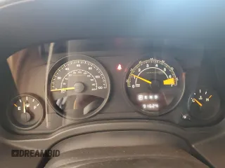2014 Jeep Patriot Latitude with VIN 1C4NJRFB2ED734624, listed as a Copart auction lot 60675175 with 91,624 mi miles and Salvage title. Bid and sale history available at DreamBid. Image 9.