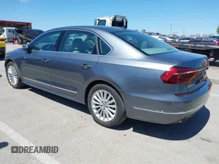 2017 Volkswagen Passat SE with VIN 1VWBT7A3XHC015940, listed as a IAAI auction lot 42027997 with 28,442 mi miles and . Bid and sale history available at DreamBid. Image 3.