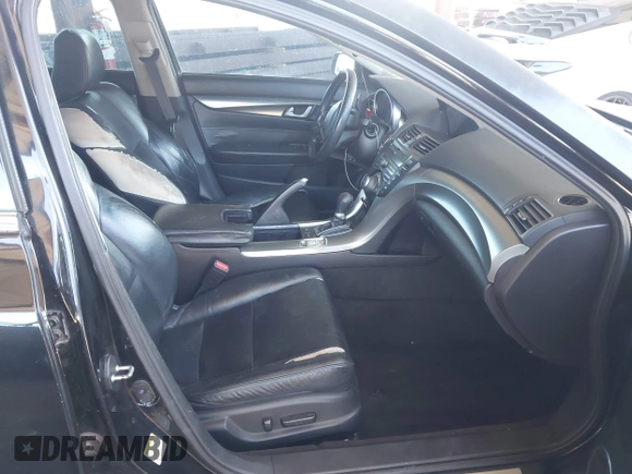 2009 Acura TL Technology z VIN 19UUA86569A013697, wystawiony jako IAAI lot #42265973 z przebiegiem 228 922 mil mil oraz . Historia ofert i sprzedaży dostępna na DreamBid. Obrazek 5.