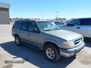 2001 Ford Explorer XLT with VIN 1FMZU83P81UB54836, listed as a IAAI auction lot 41988930 with 229,411 mi miles and . Bid and sale history available at DreamBid. Image 1.