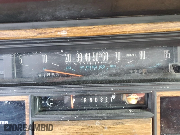 1985 Cadillac Eldorado z VIN 1G6EL5787FE663828, wystawiony jako Copart lot #47460755 z przebiegiem 91 853 mil mil oraz Tytuł czysty. Historia ofert i sprzedaży dostępna na DreamBid. Obrazek 9.