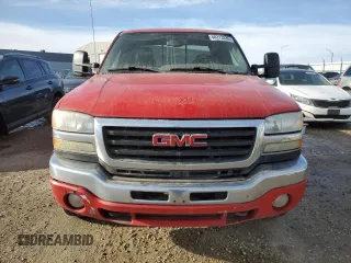 2006 GMC Sierra 2500HD SLT z VIN 1GTHK29D86E204359, wystawiony jako Copart lot #50213335 z przebiegiem 342 210 mil mil oraz Szkoda całkowita • Salvage title. Historia ofert i sprzedaży dostępna na DreamBid. Obrazek 5.