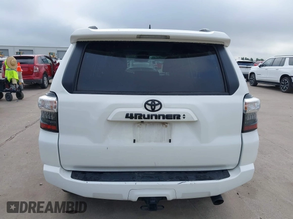 2023 Toyota 4Runner SR5 Premium z VIN JTEFU5JR4P5280720, wystawiony jako IAAI lot #42485671 z przebiegiem 38 785 mil mil oraz . Historia ofert i sprzedaży dostępna na DreamBid. Obrazek 17.