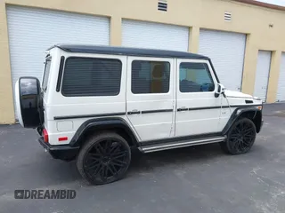 2017 Mercedes-Benz G 550 z VIN WDCYC3KF5HX280749, wystawiony jako IAAI lot #42648445 z przebiegiem 75 967 mil mil oraz . Historia ofert i sprzedaży dostępna na DreamBid. Obrazek 13.