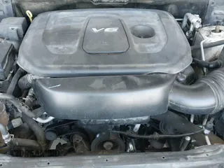 2017 Jeep Grand Cherokee Trailhawk z VIN 1C4RJFLG6HC849740, wystawiony jako IAAI lot #42598868 z przebiegiem 184 423 mil mil oraz . Historia ofert i sprzedaży dostępna na DreamBid. Obrazek 22.