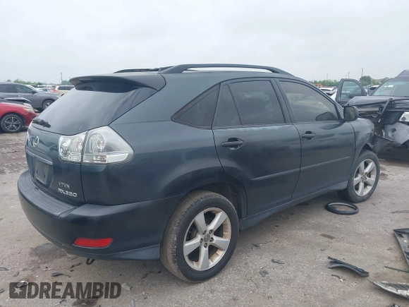 2005 Lexus RX 330 with VIN JTJGA31U950053282, listed as a IAAI auction lot 42124187 with 294,329 mi miles. Bid and sale history available at carsss.com. Image 4.